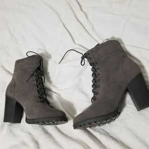 Ankle boots